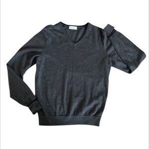Nigel Hall gray sweater size small Italian wool